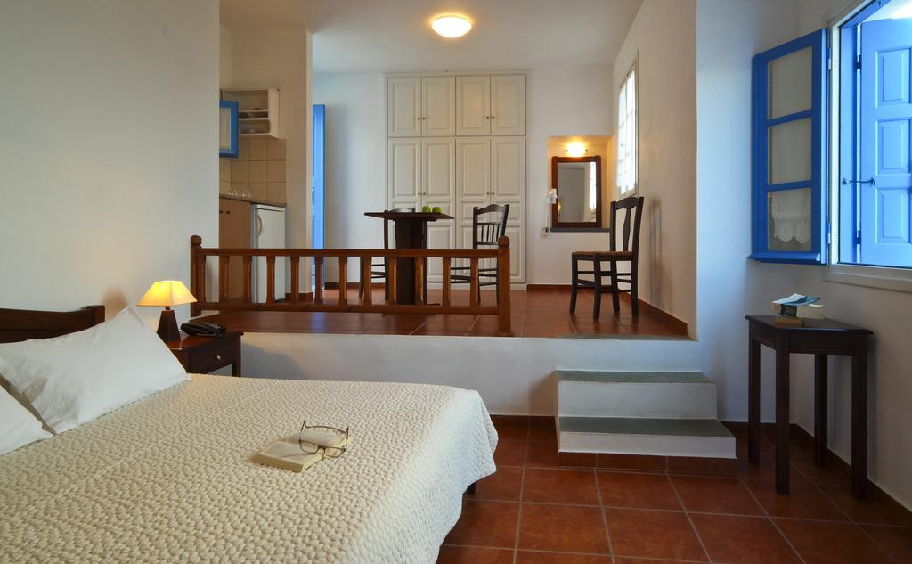 Folégandros Belvedere Apartments חדר תמונה